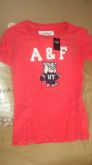 Camiseta Abercrombie feminina Vermelha
